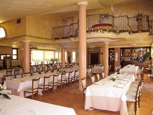 Hotel Il Chiostro Oppeano Kültér fotó